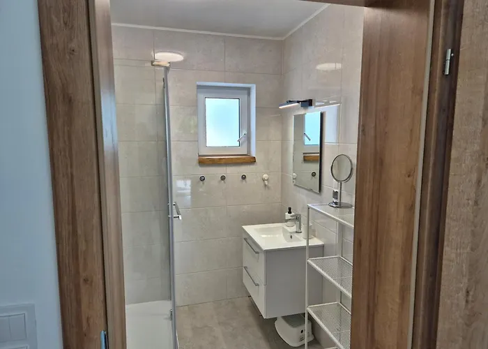 Tatil Evi 9azaliowa - Caloroczne W Debinie