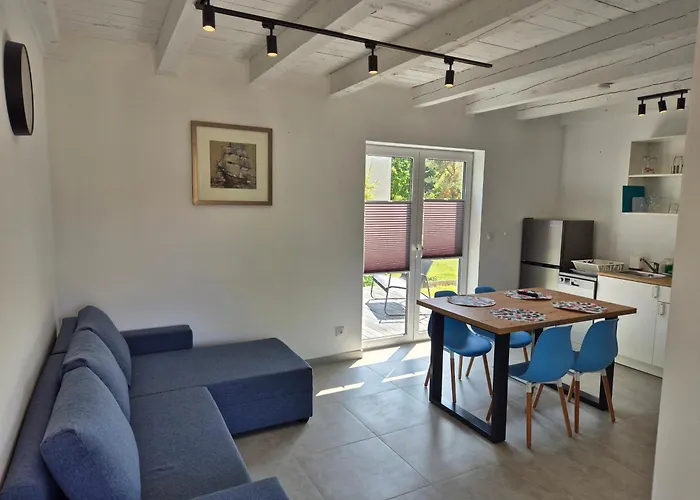 9azaliowa - Caloroczne W Debinie Tatil Evi *