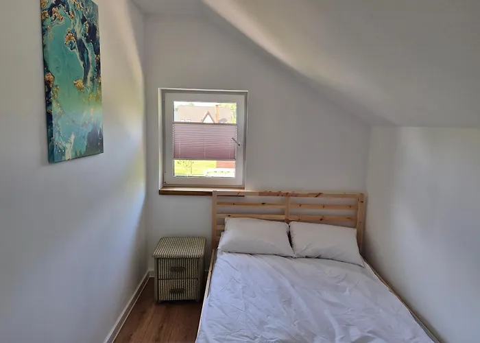 Tatil Evi 9azaliowa - Caloroczne W Debinie